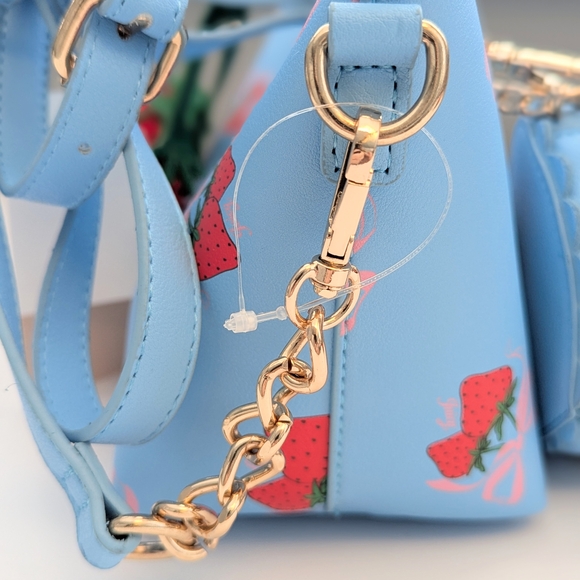 NWT Juicy Couture Sweet Strawberry Tote/Crossbody Bag w/Fun Detachable Pieces - Picture 10 of 16